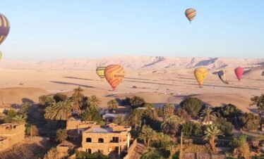 2-Day Luxor Highlights & Hot Air Balloon & Hotel